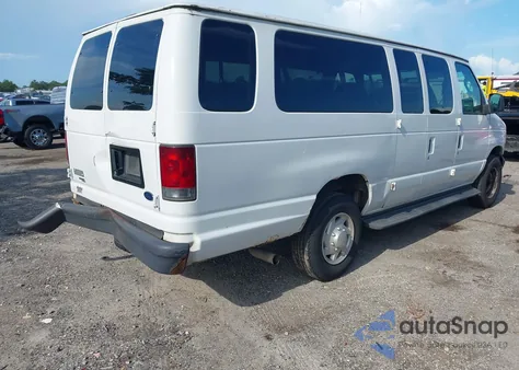 2007 Ford E-350 Super Duty Xl/Xlt z USA, uszkodzony, nr VIN 1FBSS31L17DA27776